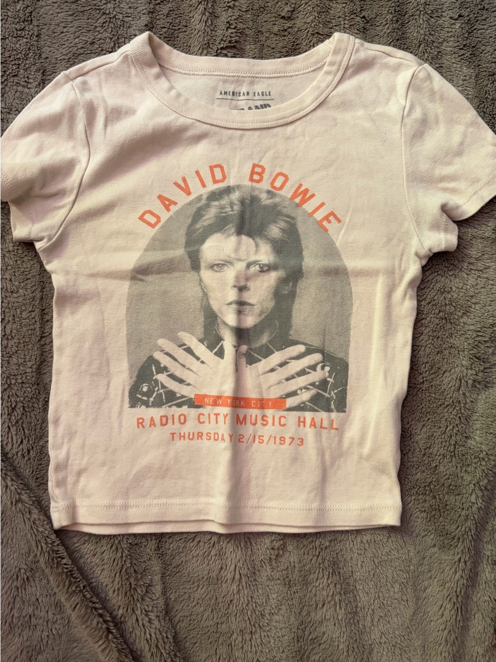 American Eagle Outfitters Pink David Bowie Radio City Graphic Tee